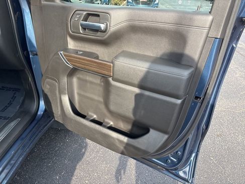 Used 2019 Chevrolet Silverado 1500 LT w/ All-Star Edition image 18