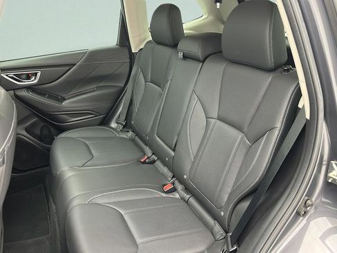 Used 2020 Subaru Forester Limited w/ Popular Package #3 AWD/4WD image 10
