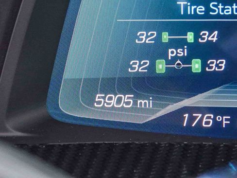 Used 2024 Chevrolet Corvette Stingray Premium Conv w/ Z51 Performance Package image 36