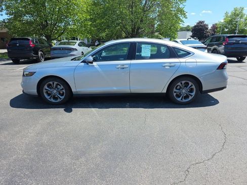 Certified 2024 Honda Accord EX image 4