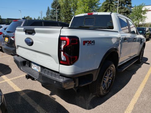 Used 2024 Ford Ranger XLT AWD/4WD image 7