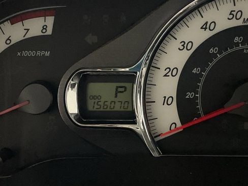 Used 2012 Toyota Sienna SE image 30