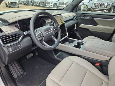 New 2026 GMC Acadia Elevation w/ Elevation Premium Package FWD image 10