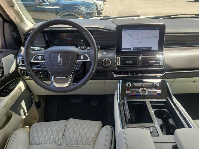 Used 2020 Lincoln Navigator Black Label w/ Cargo Convenience Package AWD/4WD image 24