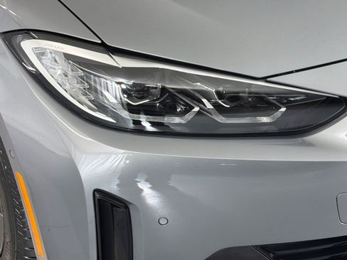 Used 2023 BMW i4 eDrive40 w/ Premium Package RWD image 11