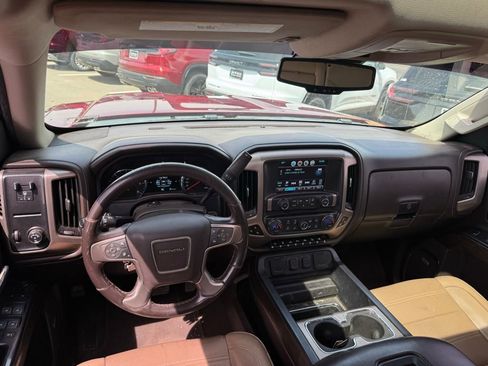 Used 2018 GMC Sierra 1500 Denali image 3