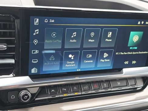 Used 2022 Chevrolet Silverado 1500 High Country image 3