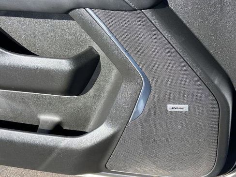 Used 2022 Chevrolet Tahoe Z71 w/ Luxury Package image 20