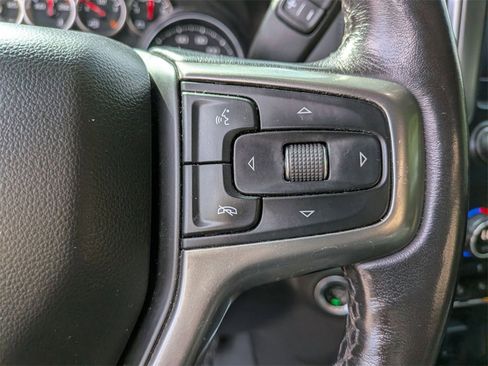 Used 2021 Chevrolet Silverado 1500 LT Trail Boss w/ Convenience Package II image 18