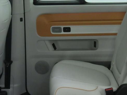 New 2025 Volkswagen ID. Buzz Pro S Plus image 27