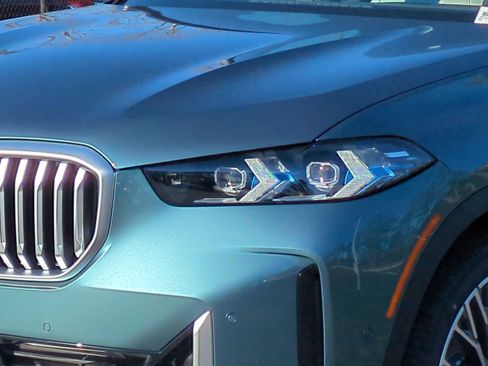 Used 2026 BMW X5 xDrive40i w/ Climate Comfort Package AWD/4WD image 6