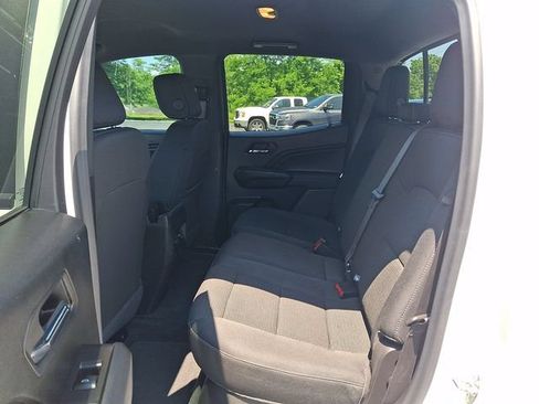 Used 2023 Chevrolet Colorado LT w/ LT Convenience Package II AWD/4WD image 22