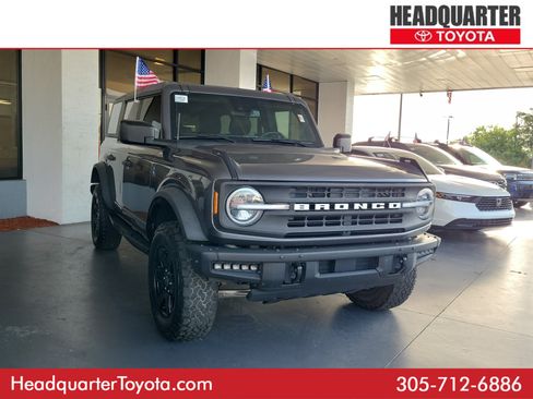 Used 2021 Ford Bronco Black Diamond AWD/4WD image 1