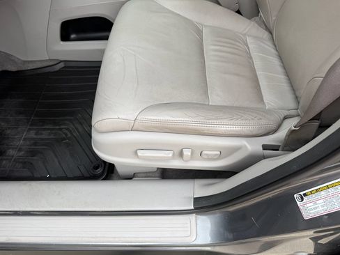 Used 2014 Honda CR-V EX-L image 23