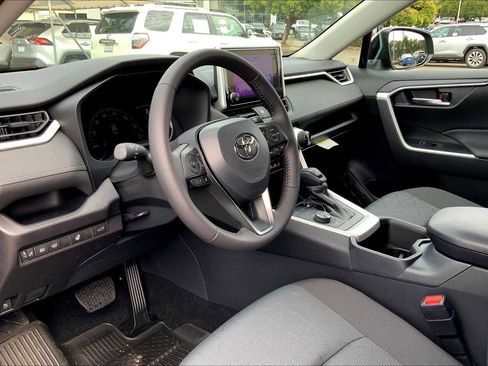New 2025 Toyota RAV4 XLE image 8