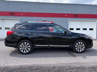 Used 2018 Subaru Outback 3.6R Touring AWD/4WD video 2