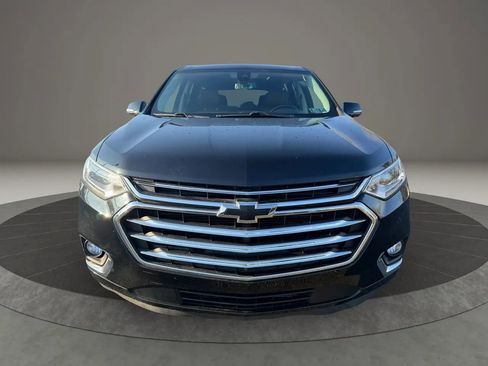 Used 2019 Chevrolet Traverse High Country w/ LPO, Floor Liner Package AWD/4WD image 2