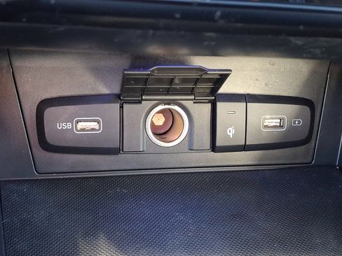 Certified 2023 Hyundai Tucson Limited w/ Cargo Package image 25