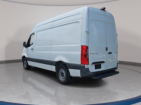 Used 2023 Mercedes-Benz Sprinter 2500 image 7