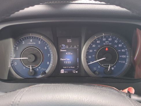 Used 2015 Toyota Sienna XLE Premium image 31