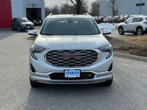 Used 2020 GMC Terrain Denali w/ Denali Premium Package image 2