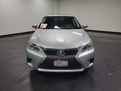 Used 2014 Lexus CT 200h w/ Seat Comfort Package FWD image 2