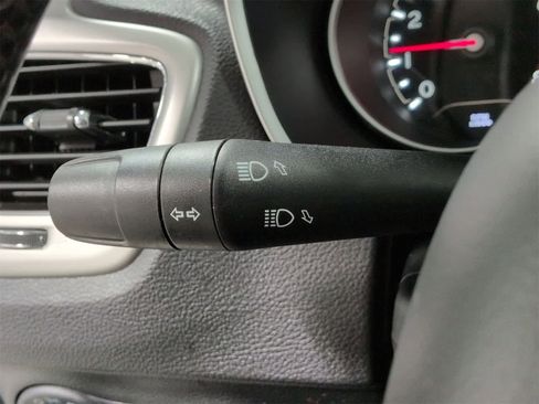 Certified 2021 Jeep Compass Latitude w/ Convenience Group image 27