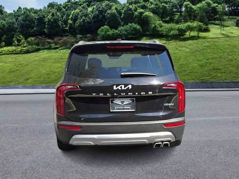 Used 2022 Kia Telluride S image 7