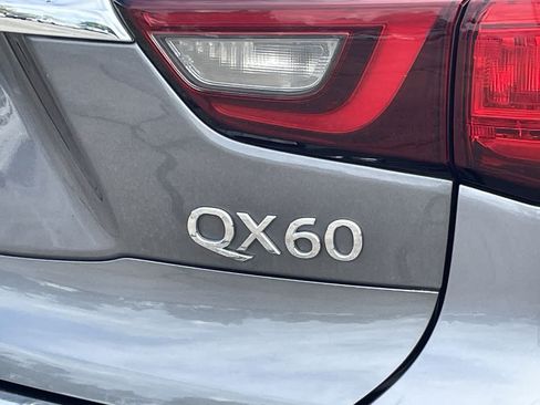 Used 2019 INFINITI QX60 Luxe w/ Essential Package AWD/4WD image 39