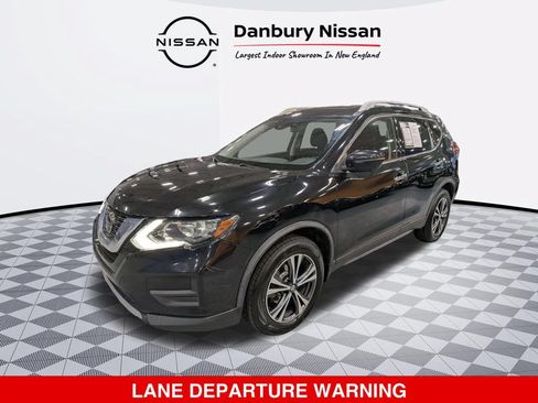 Used 2019 Nissan Rogue SV w/ Sun & Sound Touring Package AWD/4WD image 8