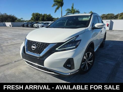 Used 2024 Nissan Murano SV image 3