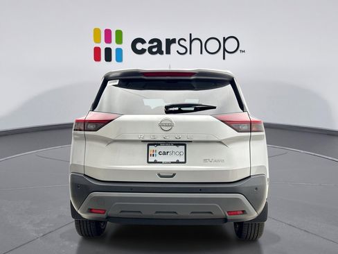 Used 2023 Nissan Rogue SV AWD/4WD image 4