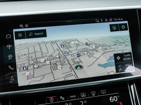 New 2025 Audi A8 L 3.0T image 11