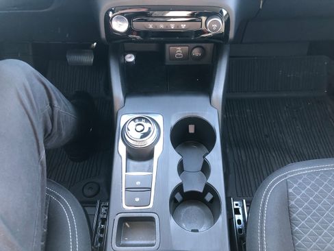 Used 2025 Ford Escape Active w/ Tech Pack #1 image 13