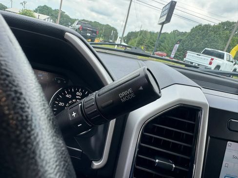 Used 2020 Ford F150 Lariat AWD/4WD image 33