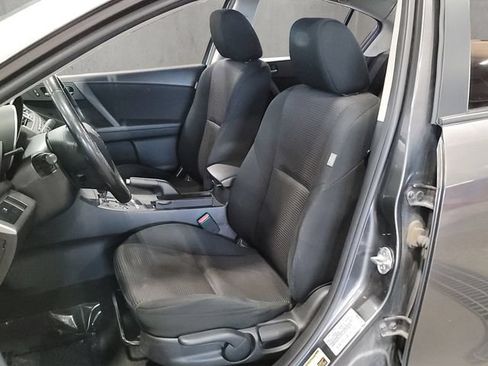Used 2013 MAZDA MAZDA3 i Touring FWD image 14