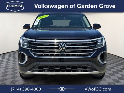 Used 2024 Volkswagen Atlas SE FWD image 4