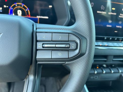 New 2026 Chevrolet Colorado Trail Boss AWD/4WD image 18