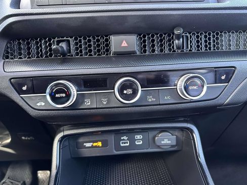 Used 2023 Honda CR-V EX image 24