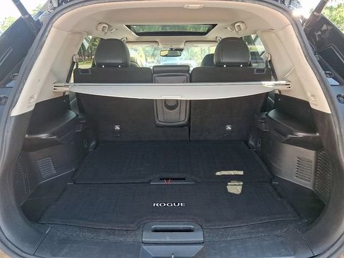 Used 2020 Nissan Rogue SL w/ Premium Package AWD/4WD image 28