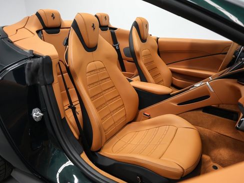 Certified 2025 Ferrari Roma Spider image 24