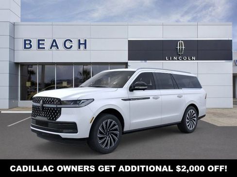 New 2026 Lincoln Navigator L Black Label AWD/4WD image 2