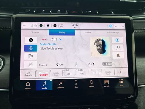 Used 2022 Jeep Grand Cherokee L Limited w/ Luxury Tech Group II image 32