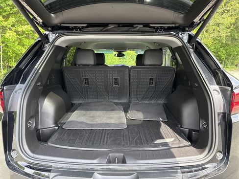 Used 2023 Chevrolet Blazer LT image 25