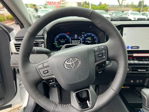 New 2026 Toyota Camry XLE image 21