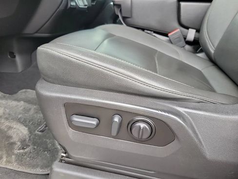 Used 2021 GMC Sierra 1500 SLT AWD/4WD image 12