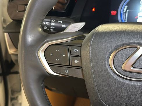 Certified 2023 Lexus RZ 450e Premium w/ Technology Package image 32