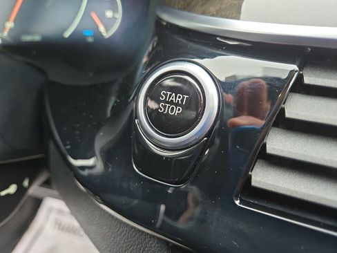 Used 2019 BMW 530e xDrive 530e xDrive iPerformance w/ Executive Package image 21