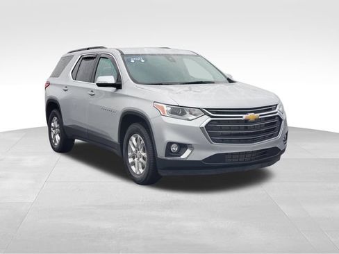 Used 2021 Chevrolet Traverse LT FWD image 7
