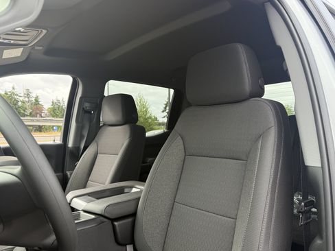 New 2026 Chevrolet Silverado 1500 Custom w/ Turbomax Blackout Package AWD/4WD image 10